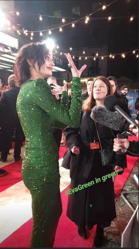 evagreen2642's tweet photo. Looking back at the magical London premiere of Dumbo in this shimmering green dress on the red carpet felt pure, connecting with every single one of you in the crowd, taking selfies, and feelling such genuine warmth made my heart so full.Unforgettable memories! 💚✨ https://t.co/otkdfkFu1N
