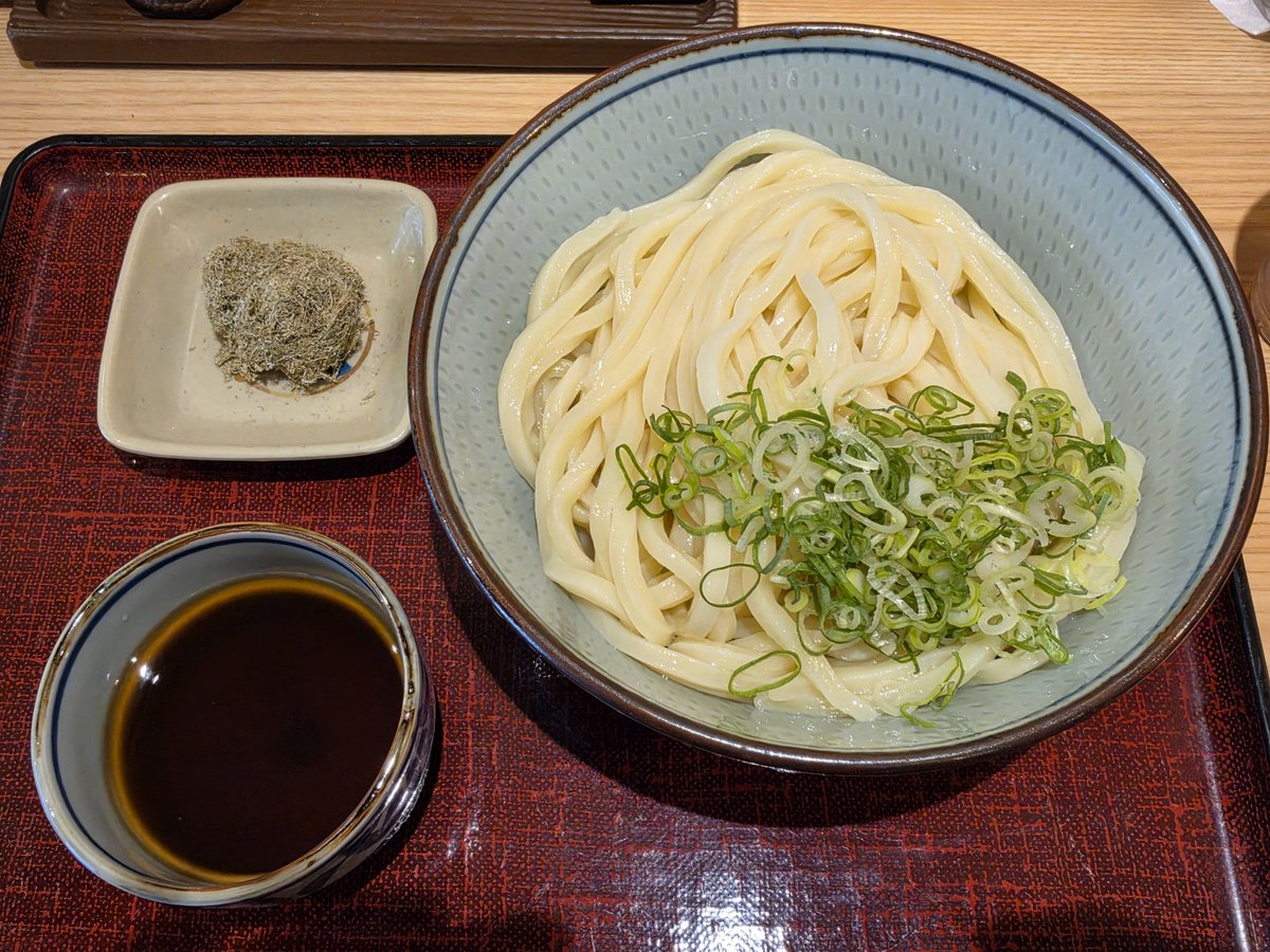 UMIMORI_N's tweet photo. 食べたら帰る〜 https://t.co/XCjUVzNMGC