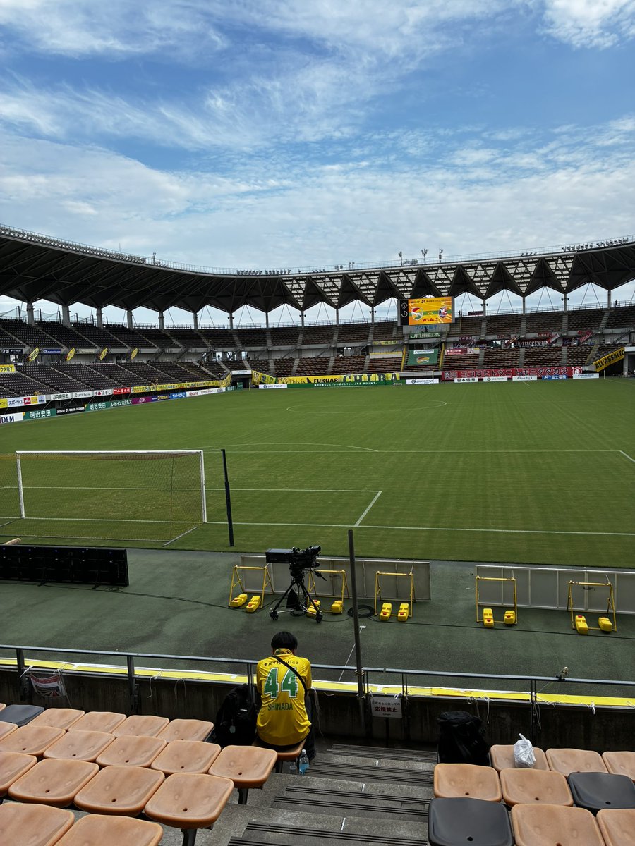 onlyjefunited's tweet photo. 通路側席のリセール買って今日はここ☺️
岡山さんエールありがとう
でも勝たせてもらいます！！
(決して侮っているわけではない/侮れるわけがない) https://t.co/uF6OADsGND