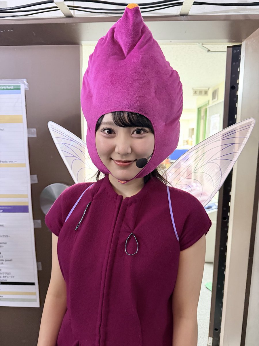 yahho_sahho's tweet photo. メドレーの時お隣に妖精さんいたな🍠

実はソロショット撮らせてもらってました！
どうぞ🫶
#AKBは青春ですin武道館 https://t.co/UMTXOM7Gji