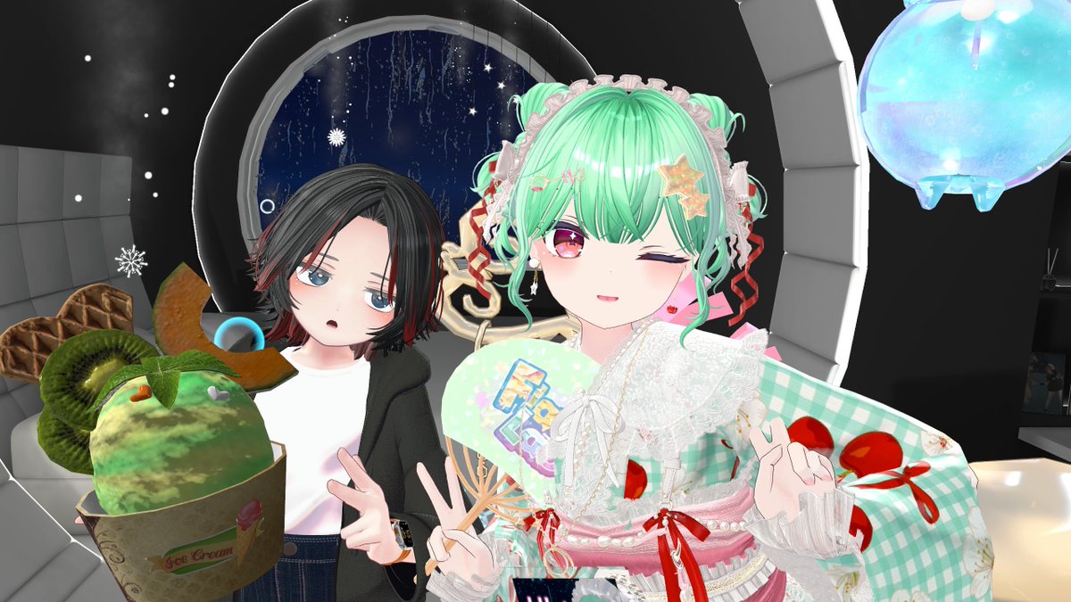 merry_fizz's tweet photo. #FlavorLab_VRC 

前回お話してくれたにんげんさんたち、ありがとー！！！お写真1枚どこかにないないしちゃった😭

これから冷凍庫のなか、探してきます！！フィーちゃんが！！ https://t.co/vzG5Jg3Kq4
