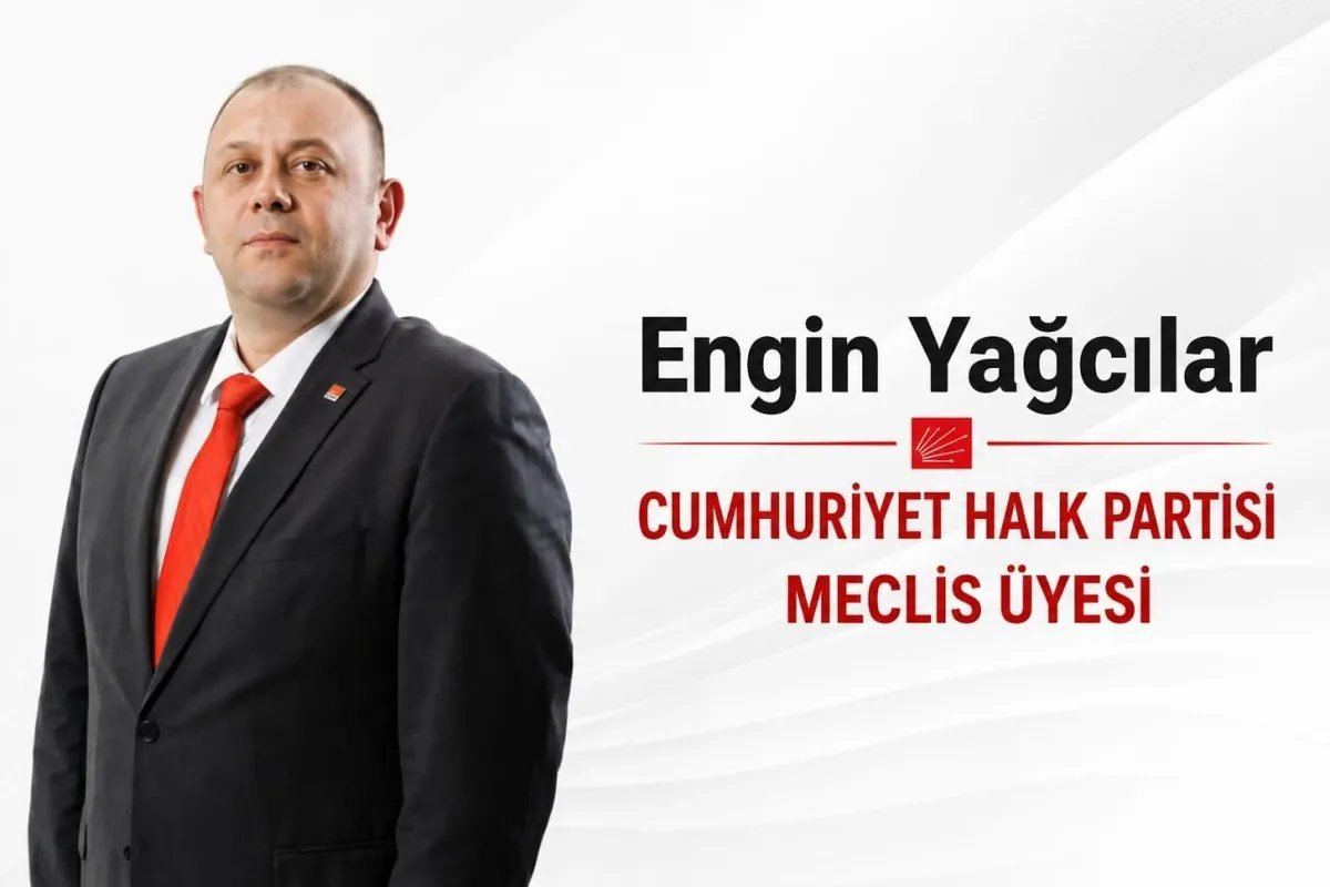 saborz767676's tweet photo. Hediyedir Oooo🤣🤣🤣

Edirne Belediyesi'nin CHP'li Meclis Üyesi Engin Yağcılar, ruhsat onayı karşılığında 200 bin euro rüşvet isterken gözaltına alındı. https://t.co/BtF2MC3JSB
