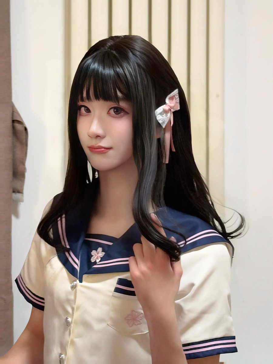 Wisesjjsixn's tweet photo. 今天是香香软软jk小蛋糕🍰#男娘#南梁#jk https://t.co/EK9kWXp4b8