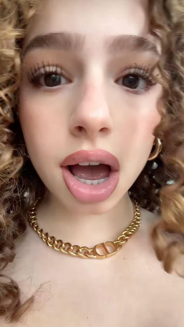 S0lesandb00ty's tweet photo. I swear these sisters have the best plump goon baiting lips ever. FACEPORN😵‍💫😵‍💫😵‍💫😵‍💫😵‍💫 https://t.co/eh17kMHRi2