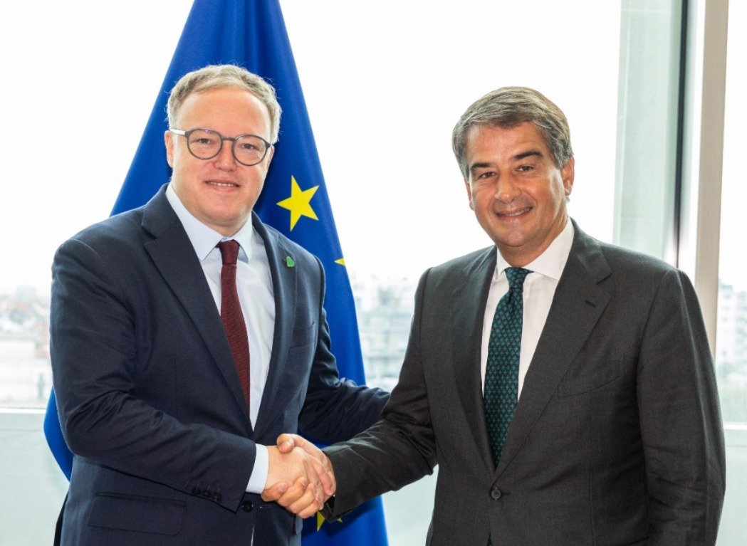 RaffaeleFitto's tweet photo. 🇪🇺 Oggi a #Bruxelles incontro con @mariovoigt , Ministro-Presidente della #Turingia e il governo regionale
Abbiamo parlato di sviluppo dei territori e di come utilizzare al meglio le risorse europee, anche in vista del prossimo bilancio dell’UE.
🇬🇧 Today in #Brussels, meeting with Mario Voigt, Minister-President of #Thuringia, and the regional government.
We discussed territorial development and how to make the best use of European resources, also in view of the upcoming EU budget.
