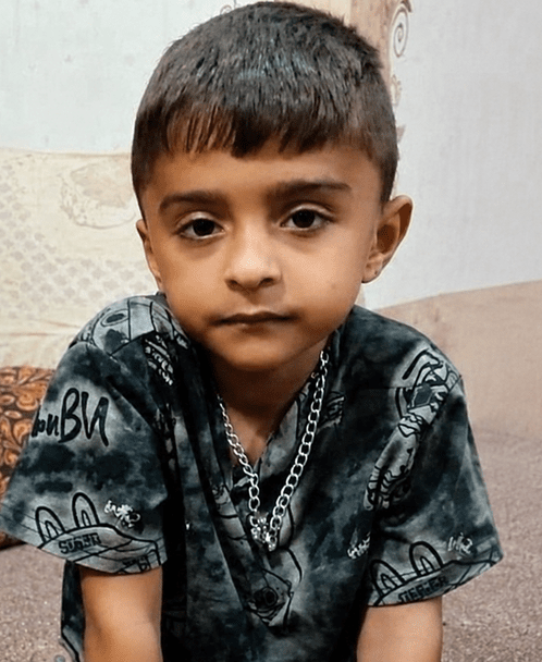 tparsi's tweet photo. According to Iranian media, this is the 4-year-old boy who was killed in the US airstrikes that hit a wedding party in Southern Iran on Tuesday, not far from the elementary school where the US killed more than 150 school children on the first day of Trump's war of choice.

The son of the former Shah, Reza Pahlavi, pushed for this war, and his supporters still dance in the streets to celebrate it.