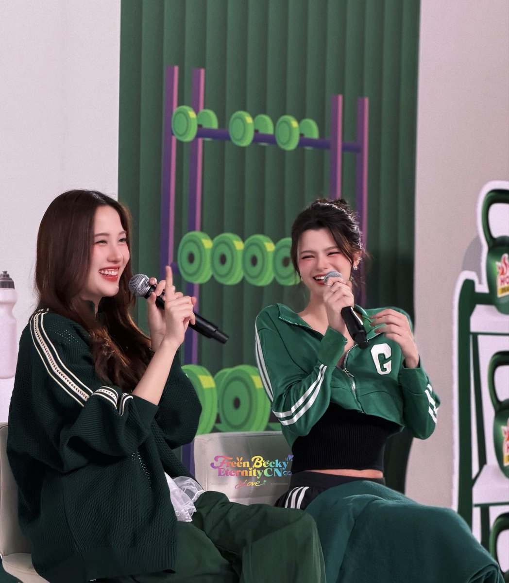 FBEternityCN's tweet photo. FreenBecky 😏😏55555🤣🤣

FREENBECKY WITH GRABFOOD
#GrabFoodถูกกว่าชัวร์xฟรีนเบคกี้ https://t.co/WseQc2pqMR