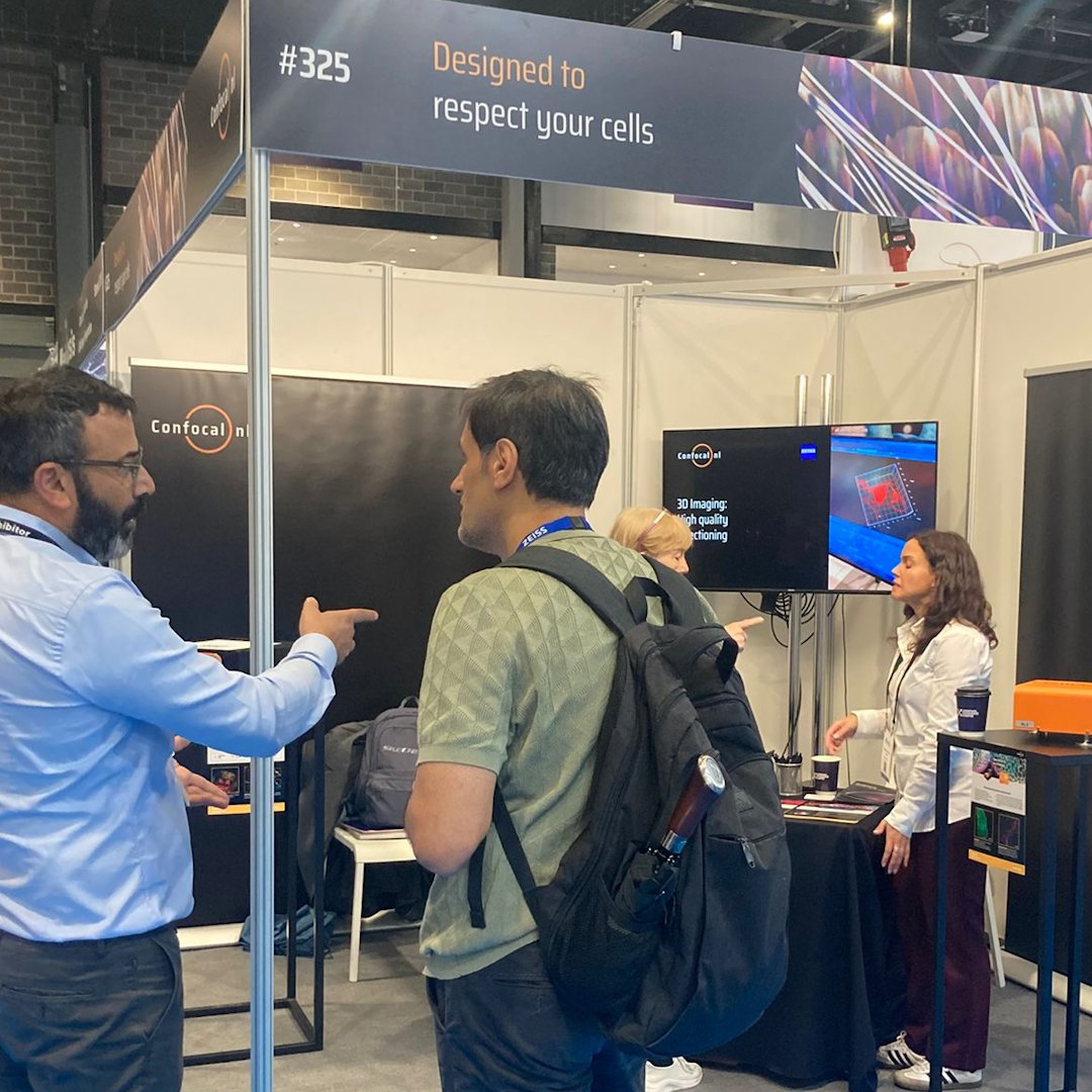 confocal_nl's tweet photo. Fantastic discussions around live cell imaging at the @RoyalMicroSoc #IMC21! 🔬

Visit us at Booth #325 and learn how 𝑅𝐸scan technology can help you image faster and deeper with close-to-zero phototoxicity, or visit Scientifica at Booth #209 to explore our integrated setup! https://t.co/nD33mAuzVw