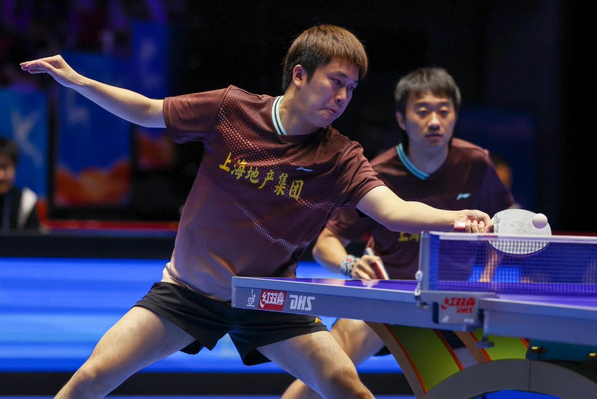 HebeiAmazing's tweet photo. the 2026 CTTSL regular season phase 2 hit Xiong‘an Sports Center. 10 men’s teams battled hard. Shandong Weiqiao topped the standings with a perfect 12-0 record, led by Wang Chuqin and Liang Jingkun. Beijing, Shanghai, and Huangshi also advanced. Finals in Guangzhou this December https://t.co/Cnx8A4rG7Y
