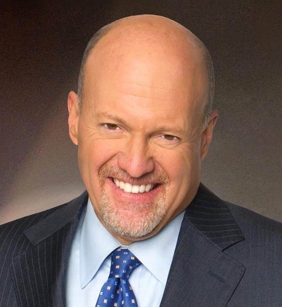 joinautopilot's tweet photo. Breaking: Dell is spiking after Q2 FY2027 earnings crushed expectations and Jim Cramer says "if it doesn't finish up big... I dont know..."

• Revenue: $47.0B vs $44.89B estimated, up 58% YoY
• Adjusted EPS: $7.04 vs $4.91 estimated, up 203% YoY
• Raised FY27 revenue guidance to $192B, up from $165B–$169B
• AI server backlog hit $95B after $60.9B in new orders this quarter

$DELL has added ~$16,187,325,311 in market cap today