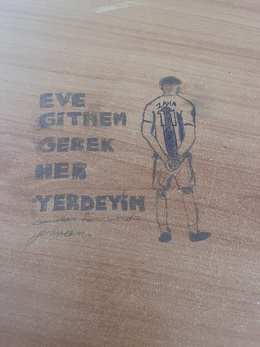 cokaregs's tweet photo. kız: sanata ilgin var mı
biz: evet var resim çiziyorum
kız: neler ciziyorsun
biz: https://t.co/uBGDs2l20t