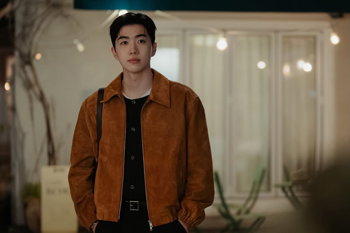 faicebear's tweet photo. mbmb tuh drama kang hoon yang pertama gw tonton dan nontonnya juga gak direncanain, bener-bener random aja. kebayang pasti yang ngikutin kang hoon dari lama ikut seneng karena dia semakin dikenal🥹 https://t.co/FKRuiJsXWp