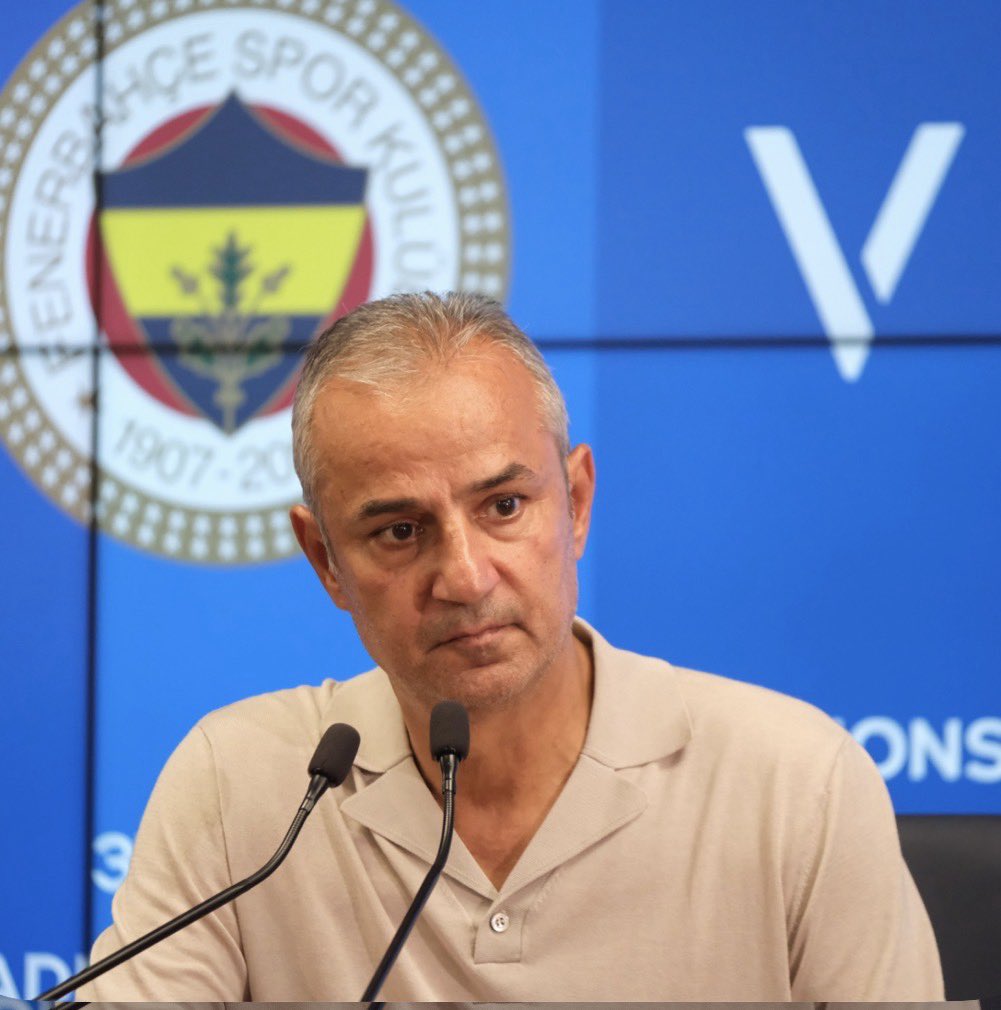 larkinbahce's tweet photo. İsmail Kartal: Led Panel çok duygusal bir çocuk https://t.co/UFAjn8emfc