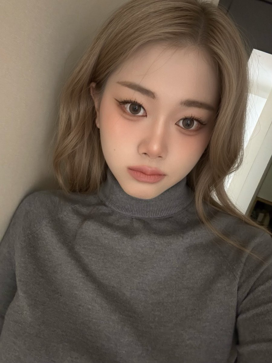 clikeyproject's tweet photo. 260902 #JIMIN weverse update 🦊 https://t.co/ZJBC8UYAAs