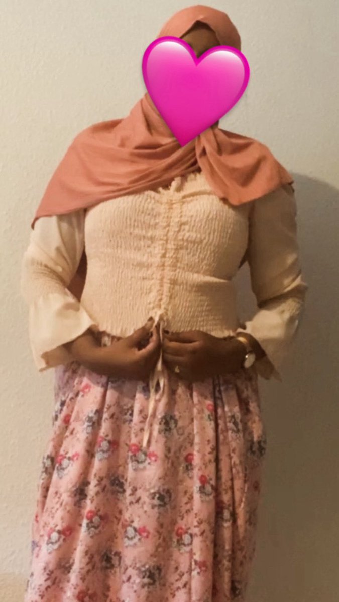 MoonF0059's tweet photo. On Wednesdays we wear pink 💓💓 https://t.co/fu2vZYG5WK