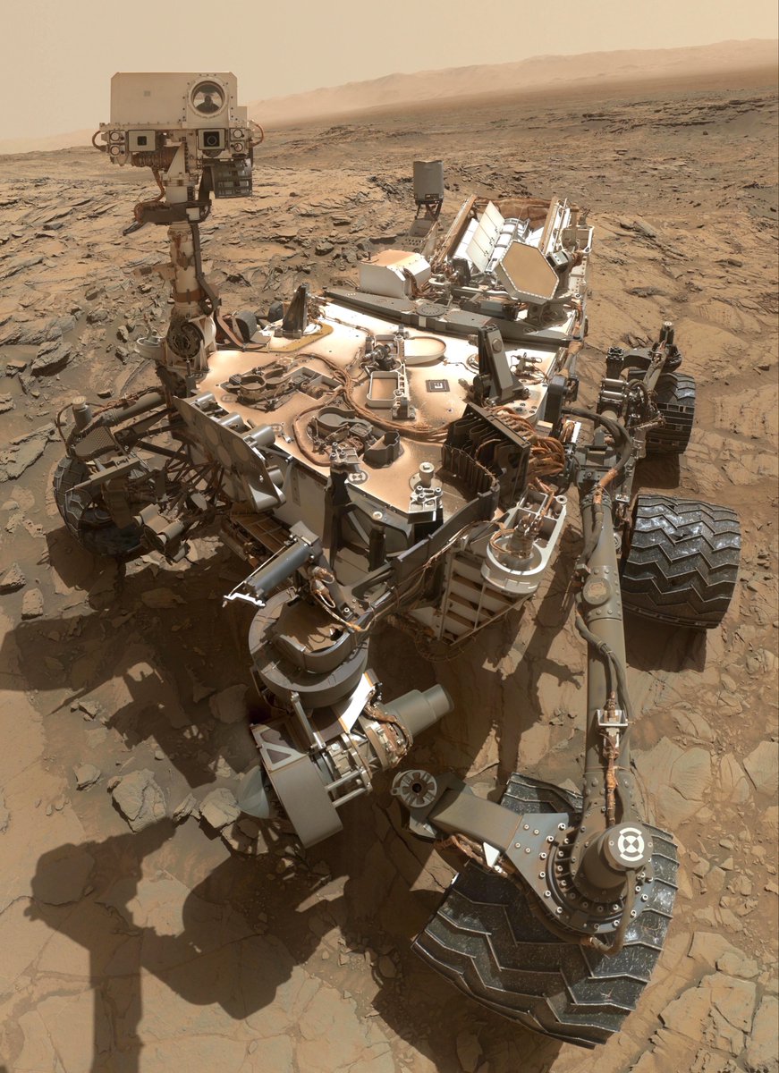 latestinspace's tweet photo. 🚨 NASA's Curiosity rover has now spent 5,000 sols, or Martian days, exploring Mars!

Since landing in 2012, it has driven roughly 23 miles (37 km) across the planet https://t.co/JzSyA00cBf