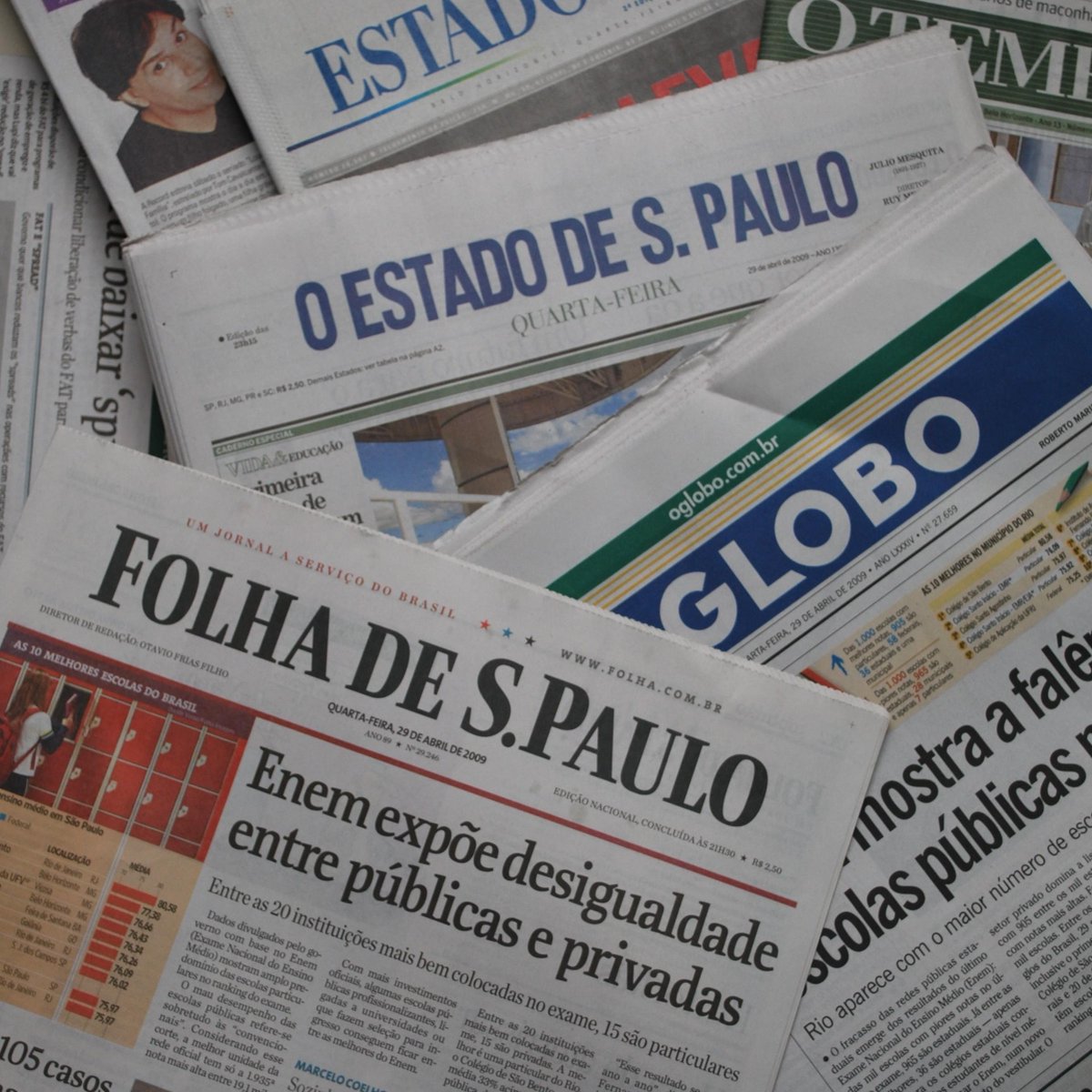 republiqueBRA's tweet photo. 🚨 🗞️ Deputado Kim Kataguiri apresenta projeto de lei para estabelecer que qualquer pessoa possa exercer a profissão de jornalista sem diploma de Jornalismo, formação acadêmica específica ou registro profissional obrigatório. https://t.co/Kn2Lejb6jI