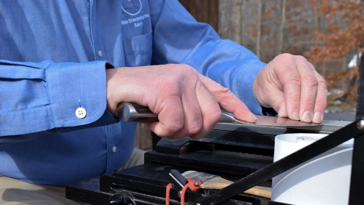 noon_sharpening's tweet photo. Sharpening @Heinen's Chardon tomorrow, 9/3/26 10am-1pm

Drop your items off for sharpening during the posted hours.  Pay for sharpening (we take cash, checks, credit cards, PayPal and Venmo).  We text you when your items are sharpened. All items are sharpened the same day https://t.co/55SGbTfV8V
