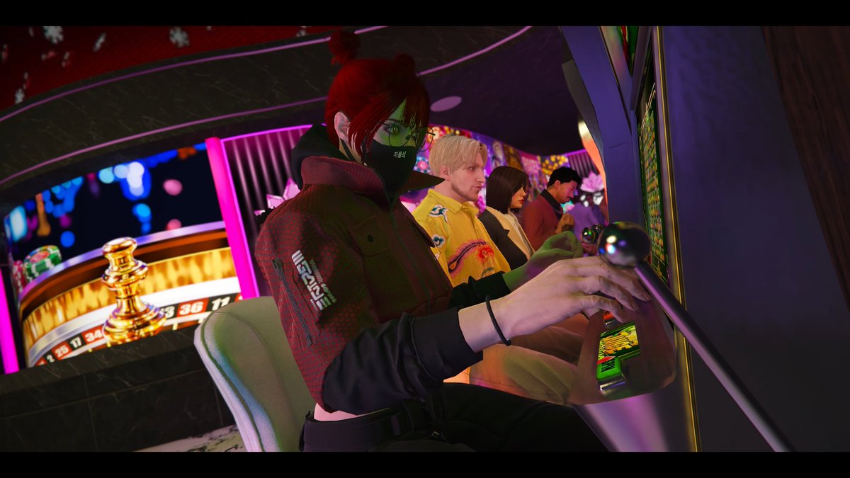 KylieBitkin's tweet photo. Mom look I'm on TV!! Guess we have to hit the Casino now 🤩😊🎰 https://t.co/y0dsORZHkE