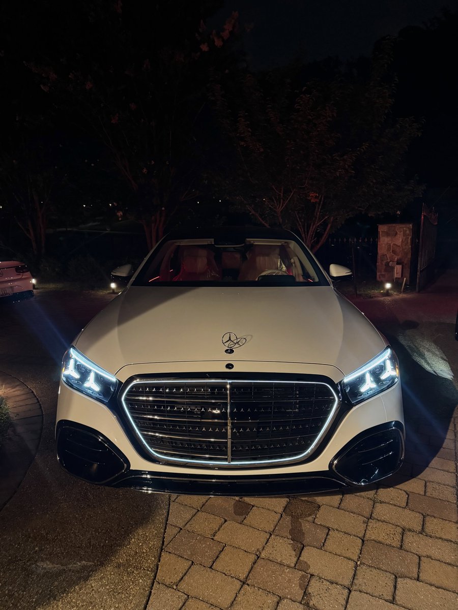 LuxuryMercedes's tweet photo. Mercedes-Benz Sclass W223 https://t.co/w3m4lZ1mAW