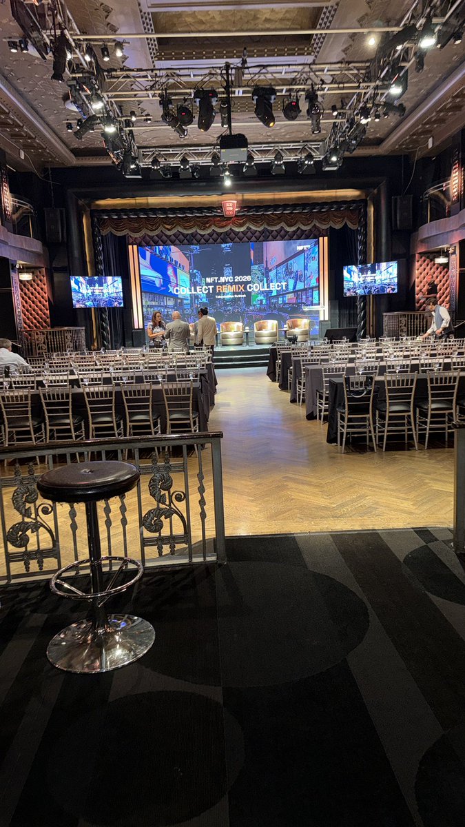 RandyCoinAI's tweet photo. Getting ready to speak at https://t.co/QqVX4kNj3G https://t.co/F6GFfTbseL