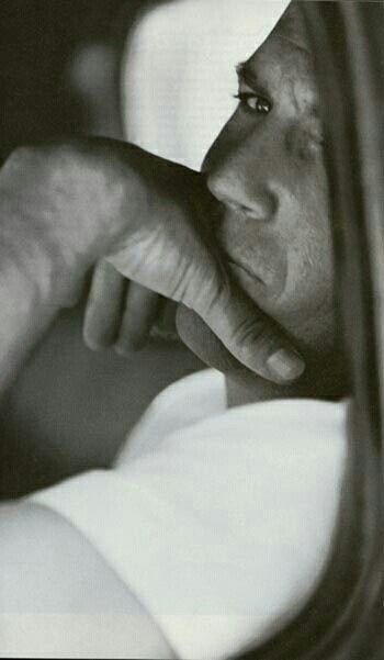 Kevin28Costner's tweet photo. Stepping back to let ideas take shape. Quiet contemplation always precedes decisive action. #InThought #DeepFocus #Mindset #QuietMoments #Perspective https://t.co/UF49zoy5yy