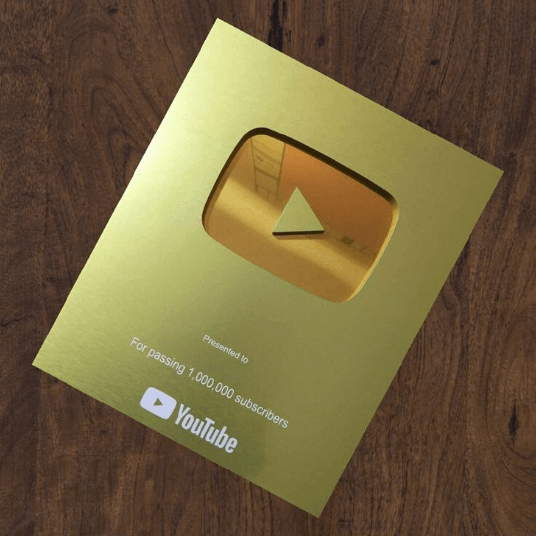 AndrewBolis's tweet photo. YouTube is not luck. If you start now, you can earn $7000/month by October 2026.

Usually, I'd charge $83 for this guide, but I'm giving it away for free today.

Like + comment 'YT' & I'll send you my ultimate guide for FREE.

Must follow me to get guide in DM.

FREE for 48 hours only.