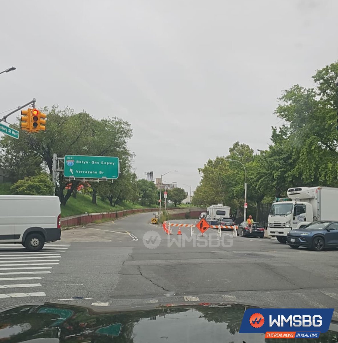 WMSBG's tweet photo. Williamsburg St West between Flushing Ave &amp; Steuben St is closed, causing traffic in the area, use alternate routes. https://t.co/2QvuyGtCJ5