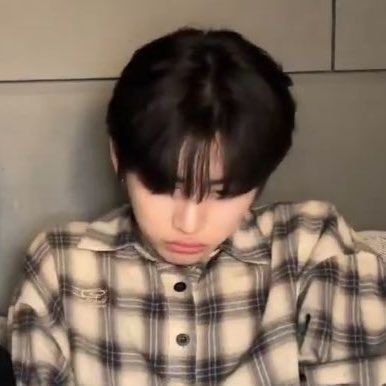 seatuyr's tweet photo. "tapi ryu hyung mah ga tertarik samsek" https://t.co/QjIuJaaUvC
