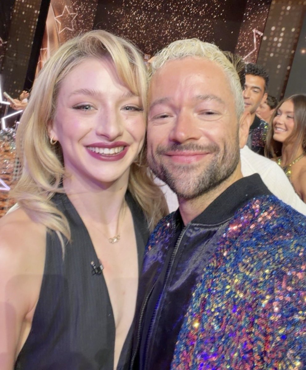jasmineshae481's tweet photo. i dont care about any other pairing, pasha and amber MIRRORBALL CHAMPS #dwts #dwts35 https://t.co/jq6gegqnqy