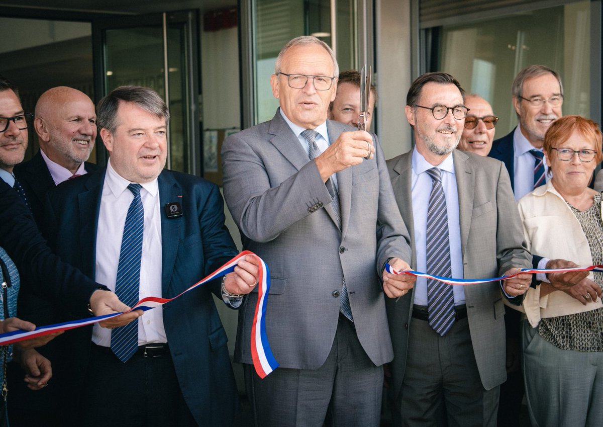 Image de Préfet de la Moselle - #RentréeScolaire 🏫| Retour sur les bancs de l’école pour plus de 360 000 écoliers !

Après les gran