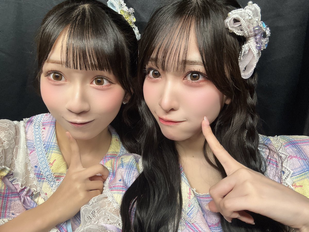 yamada_momoka__'s tweet photo. #ニアジョイ全国ツアー2026 埼玉〜！
ありがとうございました( ⸝⸝⸝ᵒ̴̶̷ωᵒ̴̶̷⸝⸝⸝)✨️

りこ、このあおかえり〜〜！！
コーレスも楽しかったね😻😻🫶🏻

そして新衣装、超超かわいいでしょ！？？
また今度載せるね🥺💖

平日なのに駆けつけてくれて、アツアツな時間をありがとう！！♡ https://t.co/dHpKeRuVY5
