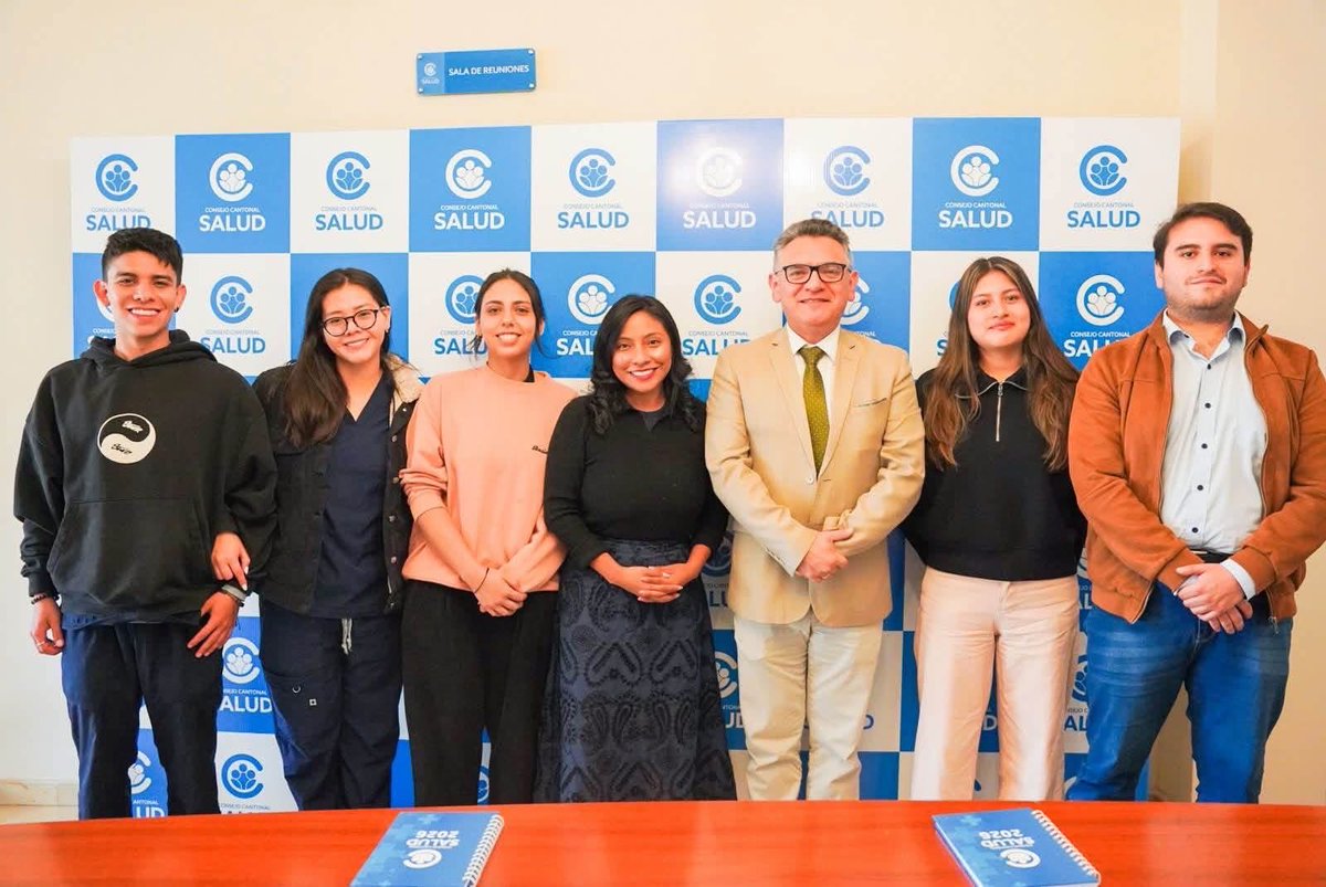ConsejoSalud_'s tweet photo. 🧠 ¡Nuevas noticias para seguir fortaleciendo la salud!

Damos la bienvenida a los estudiantes de prácticas profesionales de la Facultad Psicología de la @udecuenca, quienes se suman para brindar su apoyo al proyecto “Amor por la Salud”.

#Salud #Bienestar https://t.co/Dk2IIkedYW