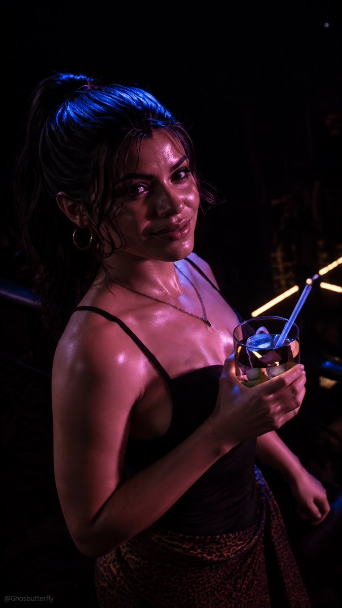 xvii780's tweet photo. Lucia owns the dance floor tonight.💃🔥 

#Lucia #GTAVI #GTA6 https://t.co/d6t3ubxsWy