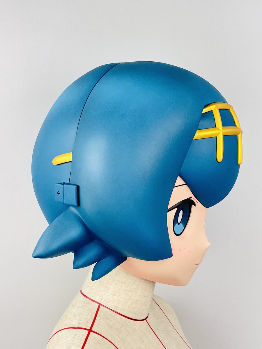 tokalcms's tweet photo. 着ぐるみマスク完成しました。特徴的な髪型を全硬質3Dプリント造形で表現しています。今回は通常マスクよりも2割ほど大きい特寸仕様ですが、その割には軽く仕上がっています。さらにご要望により施錠機構をあえて見せるデザインとしました。弊工房ではこのような特別なご要望にも対応いたします。 https://t.co/7w3kemqeMp