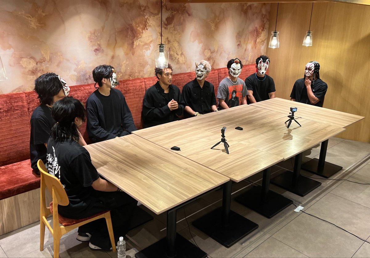 o_menz_official's tweet photo. ／／／
本日9月2日(水)20:57第10回
O-MENZ新メンバーオーディション番組
#REBOOT 
＼＼＼

最終回は"再起動"の礎となる
『新生O-MENZ始動SP』となります✨

先日開催した百戦錬磨の裏側からメンディーさんとの濃密オーディショントーク、そして初のスペシャルメドレーも放送予定！

放送をお楽しみに🔥

#OMENZ 
#TOKYOMX @TOKYOMX
#関口メンディー さん