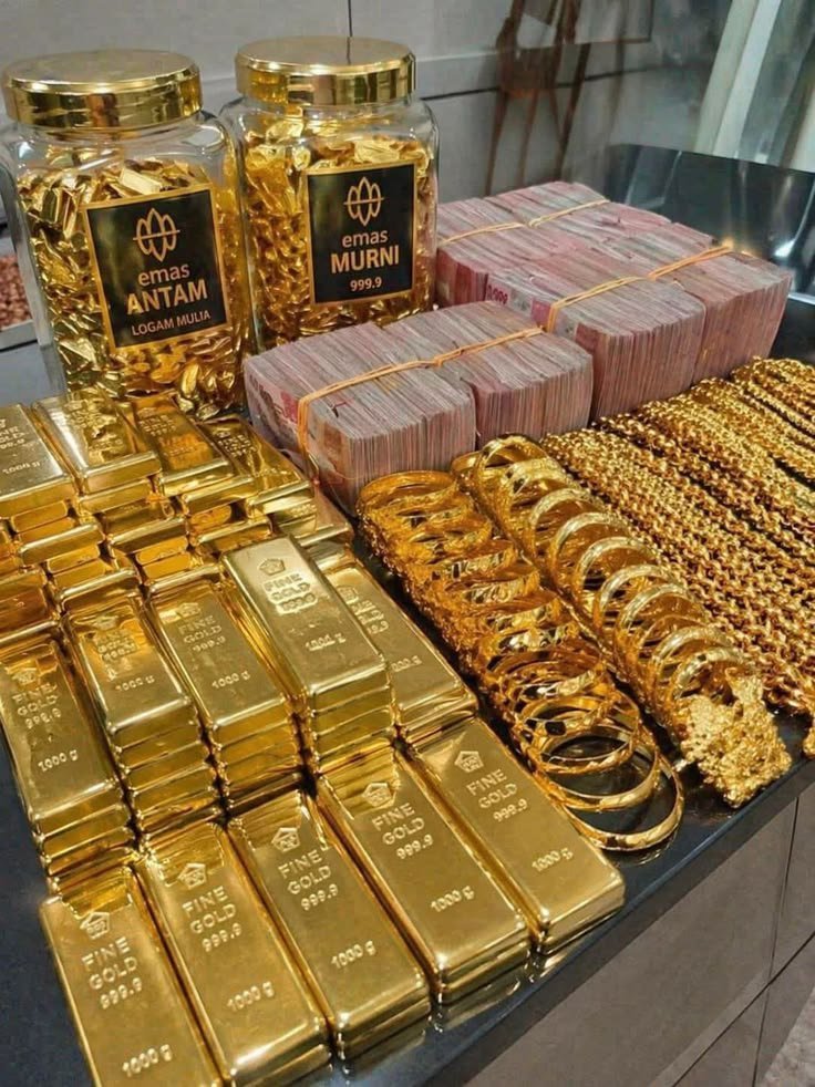 NFruits54401's tweet photo. Wealth 🤲 https://t.co/xNwaLGR2aP