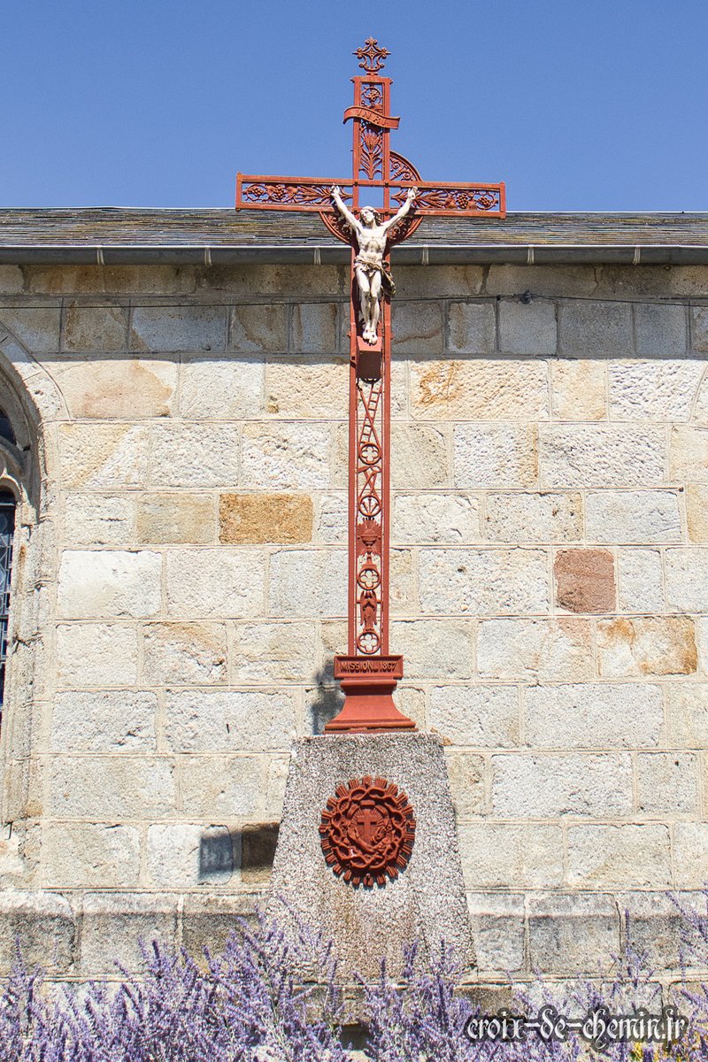 CroixDeCheminFr's tweet photo. 1⃣
#Croix de mission avec Christ
ℹ️ https://t.co/VltnlY6XZU
#CroixDeChemin #PetitPatrimoine #Espinasse #PuyDeDôme #Auvergne https://t.co/hHNSZd9JoD