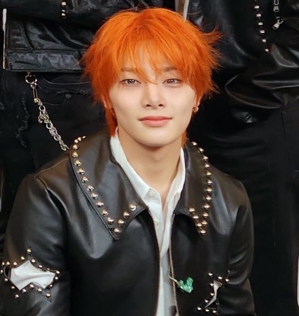 shoyoskz's tweet photo. ANOTHER TANGERINNIE PHOTOCARD 😭 https://t.co/7YnhdBsa04
