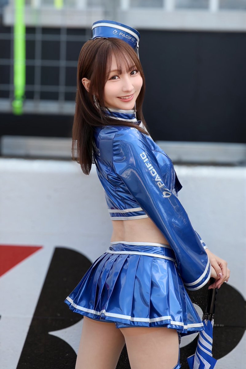5151ginwasa's tweet photo. 夏コス載せたばかりですが🌙
#安藤笑 さん
#SUPERGT
#PRTxウマ娘  
#pacificracingteam
#PacificFairies https://t.co/5zhnUFZpRK