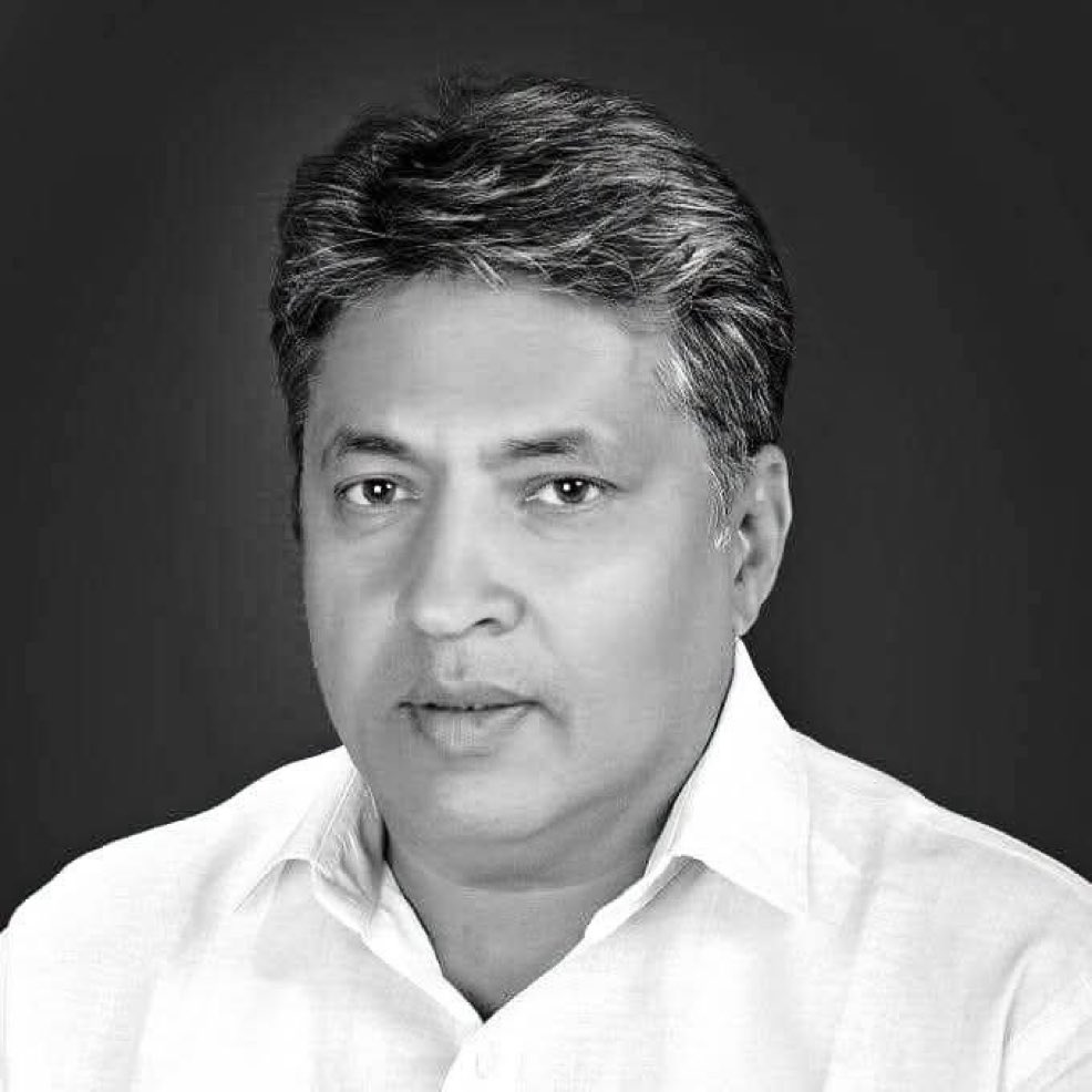 PankajSinghBJP's tweet photo. उत्तर प्रदेश सरकार के पूर्व राज्य मंत्री एवं जनपद बुलंदशहर के शिकारपुर विधानसभा क्षेत्र के विधायक श्री अनिल शर्मा जी के निधन का समाचार अत्यंत दुःखद है।

ईश्वर से प्रार्थना है कि दिवंगत पुण्यात्मा को अपने श्रीचरणों में स्थान दें तथा शोकाकुल परिजनों एवं समर्थकों को यह अपार दुःख सहन करने की शक्ति प्रदान करें।

ॐ शांति।