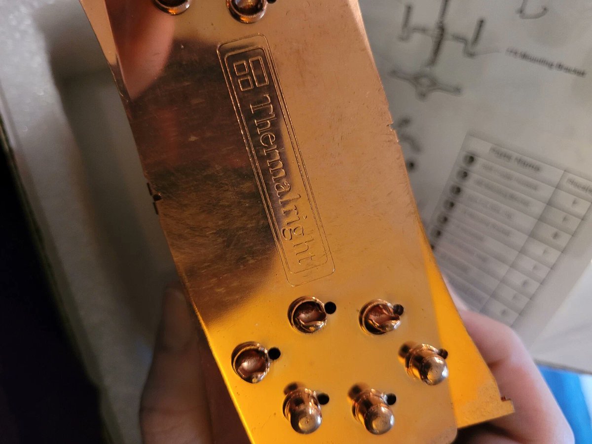 FanlessTech's tweet photo. For those worried about copper tarnishing, this Thermalright CPU cooler is 18 years old https://t.co/RY4iGvnJW6 https://t.co/k3TGcNZ0oN