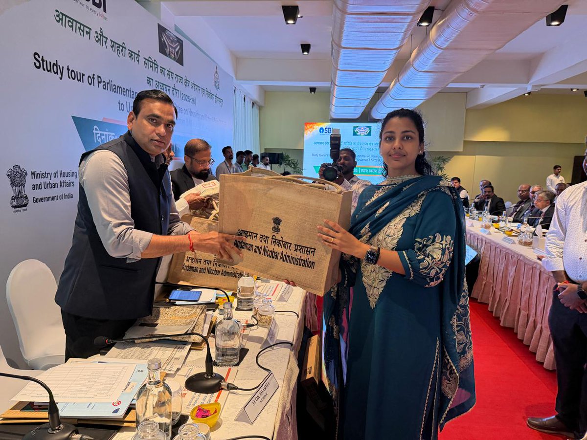 kiran_chamala's tweet photo. Today, attended the meeting of the Parliamentary Standing Committee on Housing and Urban Affairs in Sri Vijaya Puram, Andaman & Nicobar Islands.

In the presence of the Hon’ble Chairman of the Committee, Shri @reddymagunta5 Garu, we received detailed briefings on key Central Government initiatives PMAY (Urban) 2.0, PM SVANidhi, Urban Challenge Fund, and other urban development programmes.. The briefings were presented by Shri Dinesh Kapila ji, Joint Secretary, Ministry of Housing and Urban Affairs @MoHUA_India, Ms. Purva Garg, Deputy Commissioner, South Andaman, and other senior officials.

We had productive discussions on the implementation, progress and impact of these initiatives, along with fellow Committee Members and officials.