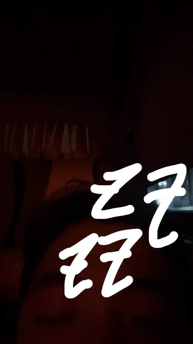 koco1400's tweet photo. 오늘 하루도 고생한 나에게 뭘 먹을까? https://t.co/xwgp3HhbW1