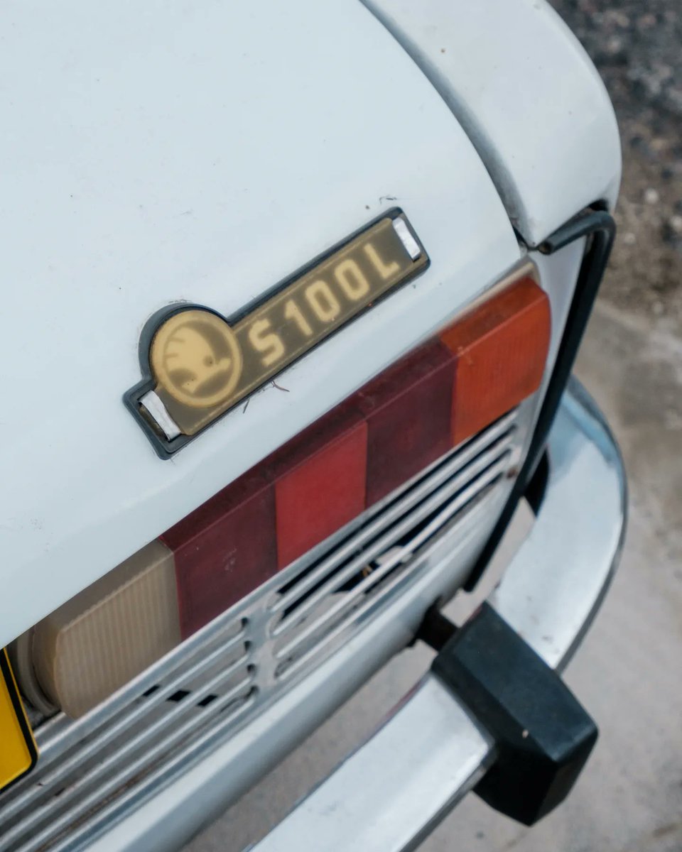 LakendraSalvant's tweet photo. Shiny Classic Meeting / Škoda S100L
@classiccarstrojmiasto @shinygarage https://t.co/9pHFJZbNcH