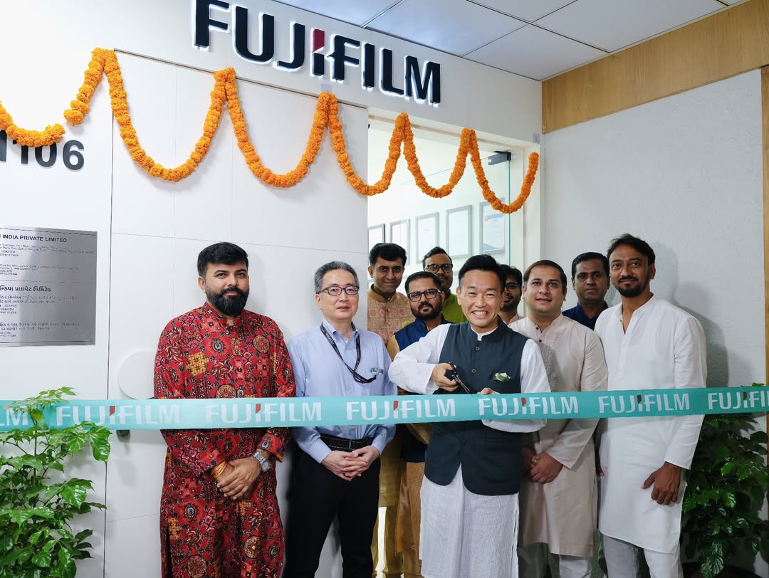 DeshGujarat's tweet photo. FUJIFILM Opens New Ahmedabad Office; to Serve as India HQ for Electronic Materials Business
https://t.co/Ultii5klO4 https://t.co/4YyqDnaKV4