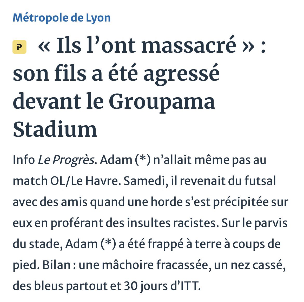 AK_Lahmar's tweet photo. Ignoble. Après l'agression de Meriem Bouchedda et son conjoint, j'apprends ce matin qu'un lycéen a lui aussi été roué de coups sous les insultes racistes samedi dernier. De graves blessures et 30 jours d'ITT pour ce jeune venu jouer au futsal. 

A cette heure, nous recensons donc au moins trois victimes d'agressions racistes le même soir aux abords du match OL - Le Havre. Y en a-t-il d'autres? Jusqu'où va l'impunité de ces criminels suprémacistes, qui scandent à qui ils veulent "Négros, bougnoules, on va vous tuer" ? 

Les méfaits de miliciens racistes sont connus de longue date par les forces de sécurité. En particulier à Décines, où un jeune avait déjà été victime d'une attaque raciste en janvier. @prefetrhone, que fait la police? 

La gangrène raciste est chaque jour un peu plus débridée. Il ne faut plus rien laisser passer.
Portez plainte systématiquement contre toutes les agressions racistes, verbales ou physiques. Si les forces de l'ordre refusent de prendre votre plainte, interpellez les député-es et les élu-es locaux de la France Insoumise. 

Mais ne baissez pas les bras. Ne laissons pas le gouvernement se cacher derrière des chiffres qui sous-estiment la gravité du quotidien, pour justifier son inaction. 
Et soyons solidaires. Tout mon soutien à ce jeune.

https://t.co/usrpdnK2LV