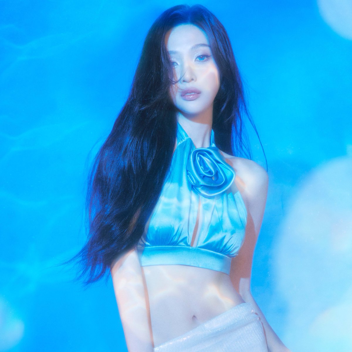 OneilyMusic's tweet photo. Happy 30th birthday to JOY of Red Velvet! https://t.co/1d0cbe8CGL