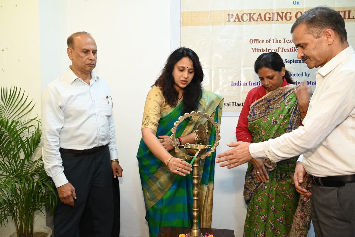 txcindia's tweet photo. ✨ Strengthening Textiles Through Smart & Sustainable Packaging! 🧵

Smt. Vrunda Manohar Desai, IRS, Textile Commissioner, Government of India, Mumbai, inaugurated the two-day Training Programme on “Packaging of Textiles” at Deendayal Hastakala Sankul (Trade Facilitation Centre), Varanasi.

The programme is jointly organised by the Office of the Textile Commissioner, Ministry of Textiles, Government of India, and the Indian Institute of Packaging (IIP).

The inaugural session witnessed the presence of Shri Kartikey Dhandha, Secretary (Textiles), Government of Uttar Pradesh; Smt. Kusum, Deputy Director, Handloom, Government of Uttar Pradesh; faculty members from NIFT Varanasi; officials from the Office of the Textile Commissioner and IIP; representatives of government support institutions, industry associations, exporters, weavers and entrepreneurs from the Varanasi textile cluster.

Addressing the gathering, Smt. Desai emphasised that packaging is no longer merely the final step in the textile value chain, but a key enabler of product protection, branding, value addition and access to global markets.

She highlighted the importance of eco-friendly, sustainable and innovative packaging solutions, including the potential of new-age and natural fibres. She also spoke about the TSRS Portal, data-driven planning, the roadmap towards USD 100 billion textile exports by 2030, TEEM, promotion of natural fibres, sustainability, traceability and opportunities arising from recent FTAs.

The outcomes of this pilot programme will be monitored regularly, with the potential for replication across the country based on its success.

Shri Kartikey Dhandha also highlighted the establishment of the Textile Export Facilitation Centre at Varanasi and its potential to strengthen market linkages and strengthen the export ecosystem of the Varanasi textile cluster.

The inaugural session concluded with a vote of thanks by Shri Sanjay Charak, Regional Officer, Noida.

#TextileCommissionerIndia #TextileCommissionerMumbai #MinistryOfTextiles #TextilePackaging #SustainablePackaging #NaturalFibres #Sustainability   #TextileExports #MakeInIndia #ViksitBharat