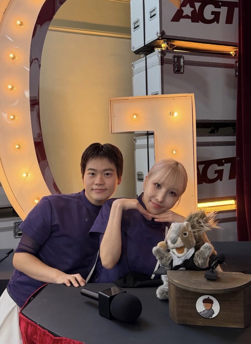 hash__luv's tweet photo. 꽃받침 뀌요미 https://t.co/TNRilDklNw